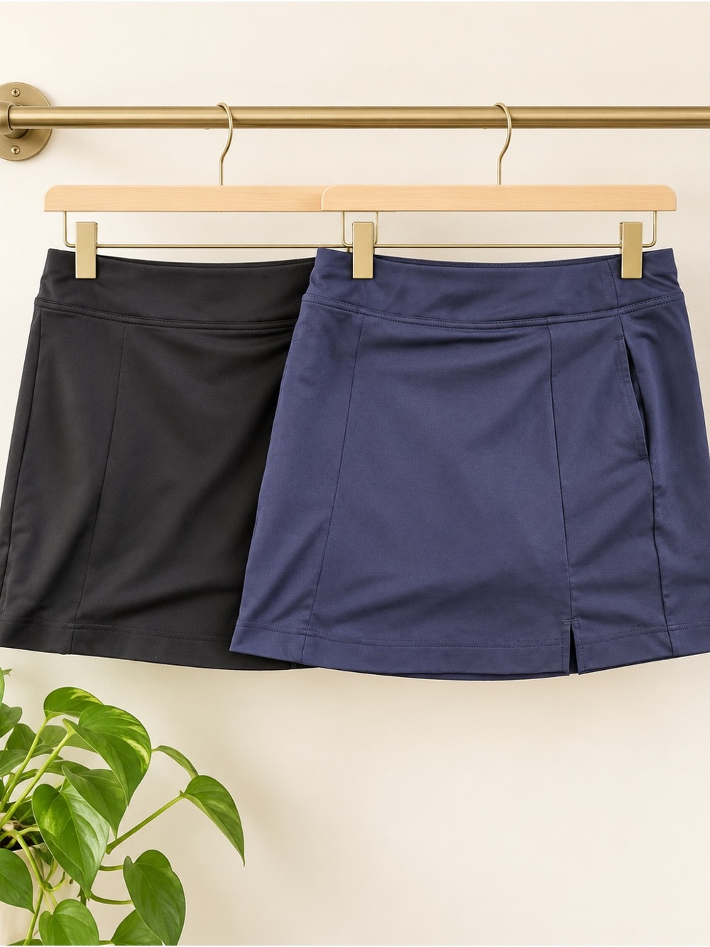 Callaway Women’s Golf Skirt Lot of 2 Medium Black Navy Activewear